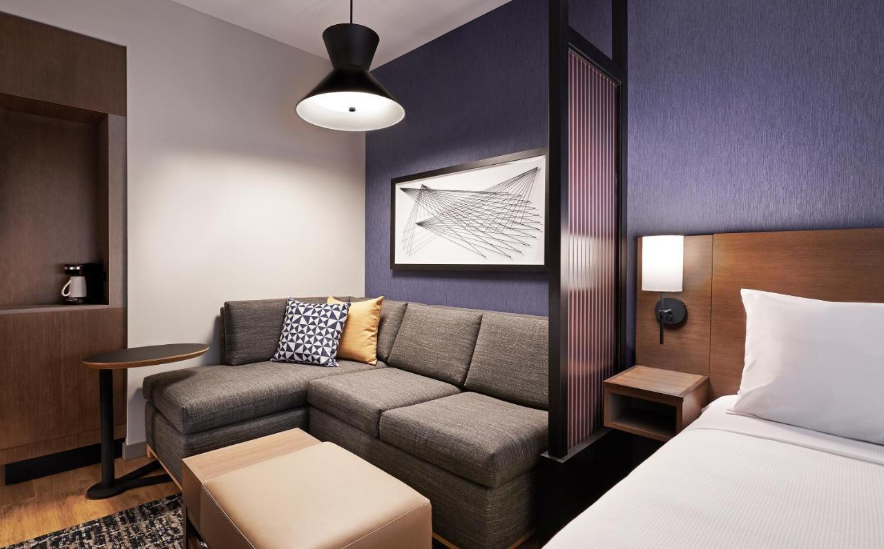 Hyatt Place Sacramento International Airport Exteriör bild