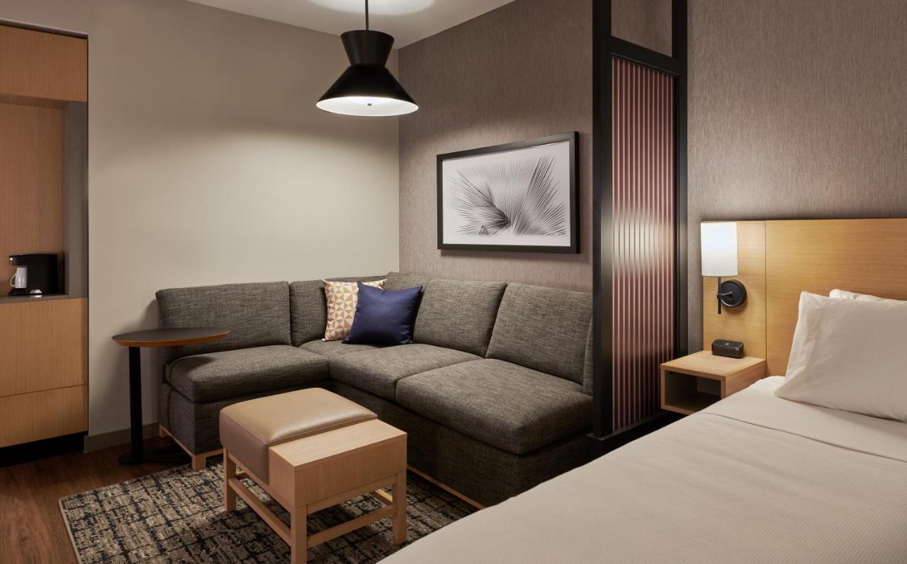 Hyatt Place Sacramento International Airport Exteriör bild